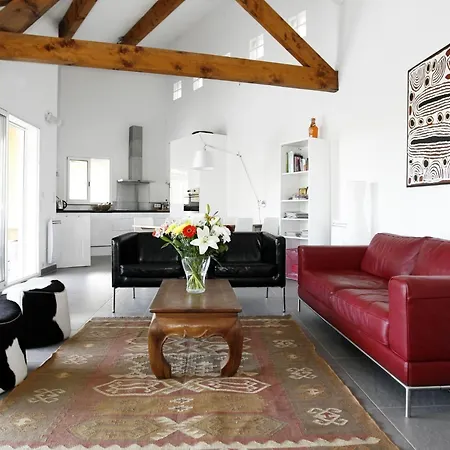 Сasa de vacaciones Exotic In Ceps With Private Pool, Cleaning Included Roquebrun