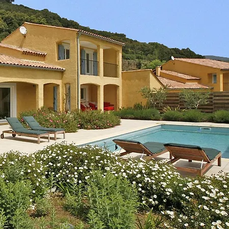 Сasa de vacaciones Exotic In Ceps With Private Pool, Cleaning Included Roquebrun